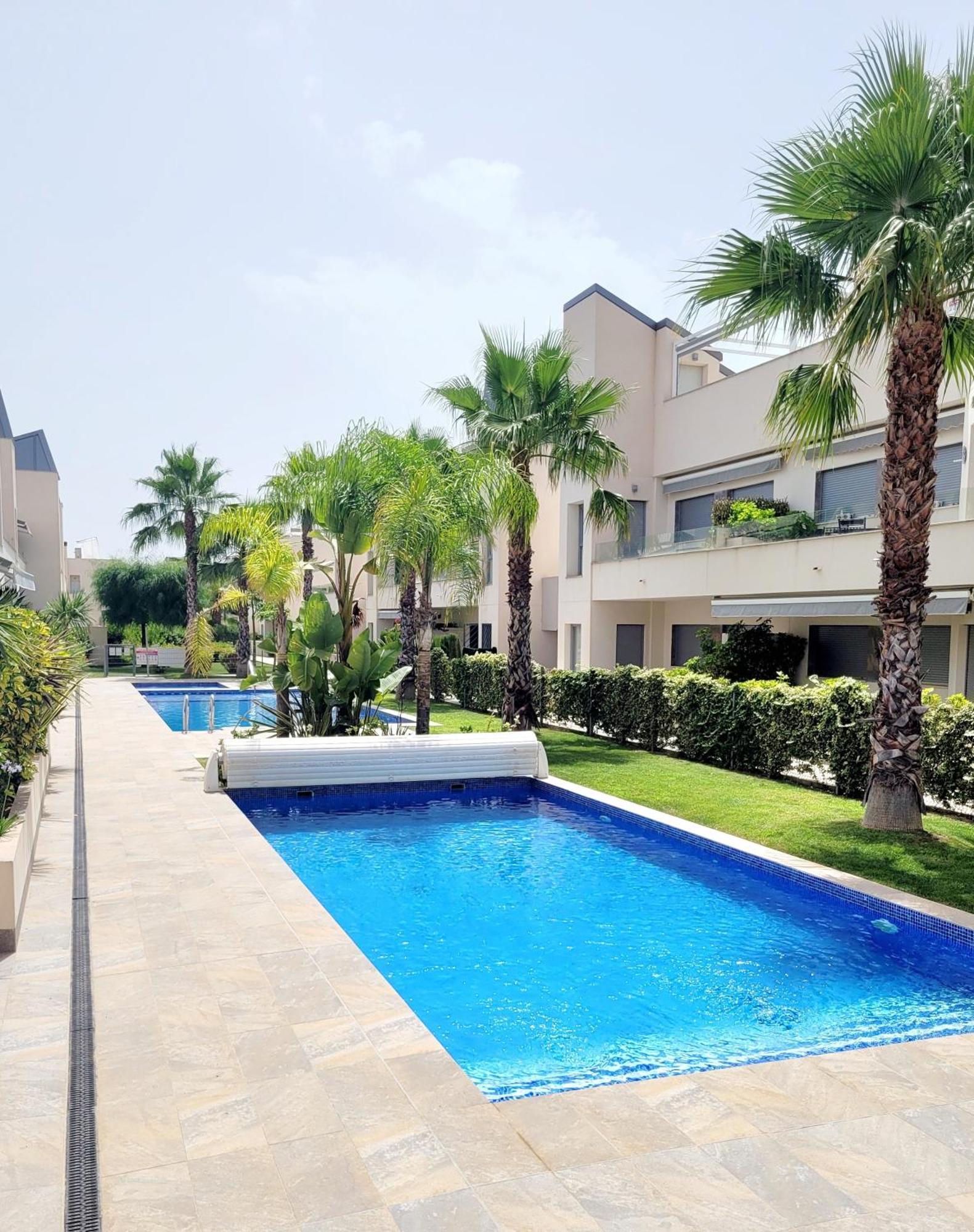 Appartement Pmt01 - Modern, Luxury With Heated Pool à Torrevieja Extérieur photo